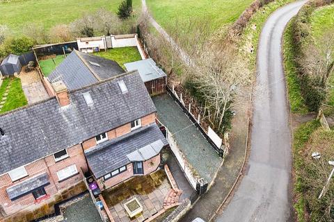 4 bedroom semi-detached house for sale, Llwyn Road, Oswestry