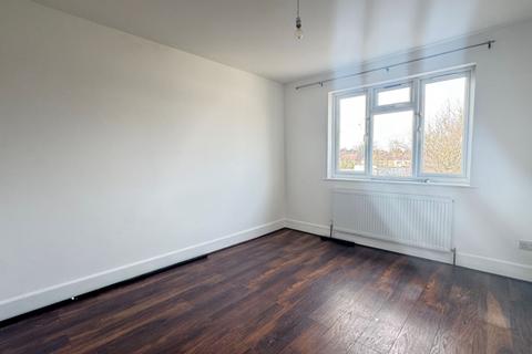 3 bedroom house to rent, Sandringham Crescent, South Harrow, HA2