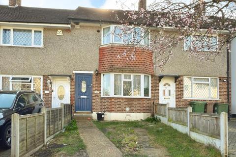 2 bedroom terraced house to rent, Buckhurst Avenue, Carshalton, SM5 1PF