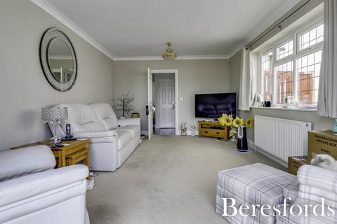 2 bedroom bungalow for sale, Gerrard Crescent, Brentwood, CM14