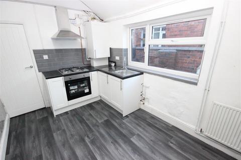 1 bedroom flat to rent, Park Road, Dudley DY2