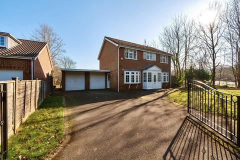 4 bedroom detached house for sale, Moreton Close, Churt, Farnham, GU10