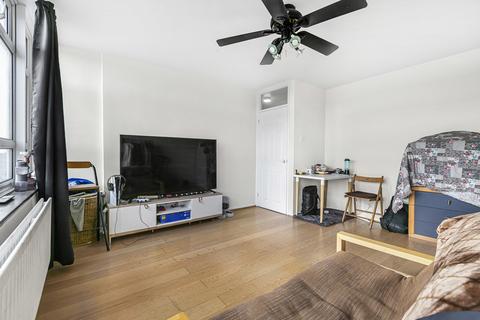 Felsham Road, London, SW15