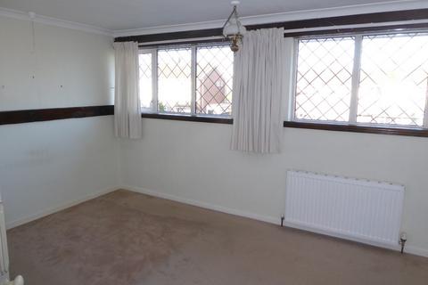 2 bedroom townhouse for sale, Matlock Road, Bloxwich, Walsall, WS3