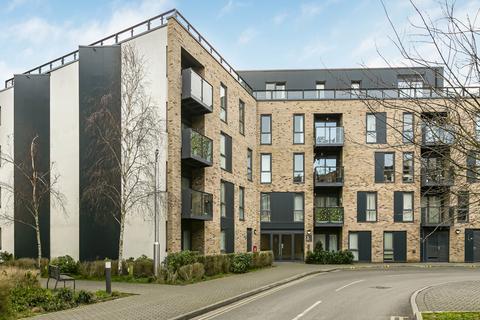 3 bedroom apartment for sale, Market Street, Surrey KT15