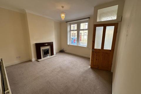 2 bedroom terraced house to rent, Wilton Street, Barrowford