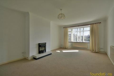 2 bedroom bungalow for sale, Alexander Drive, Bexhill-on-Sea, TN39