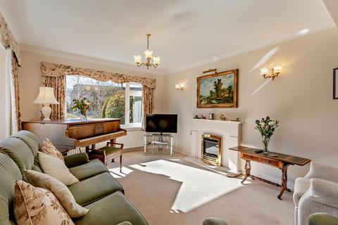 4 bedroom detached bungalow for sale, Herne Road, Oundle