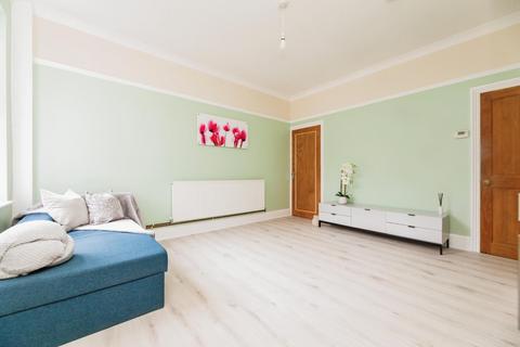 26 White Lane, Chapeltown, Sheffield, S35 2YH