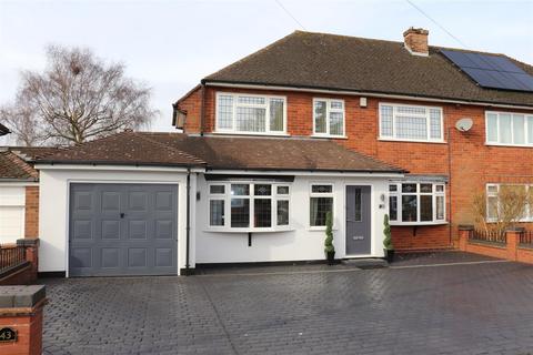 3 bedroom semi-detached house for sale, Norfolk Crescent, Aldridge