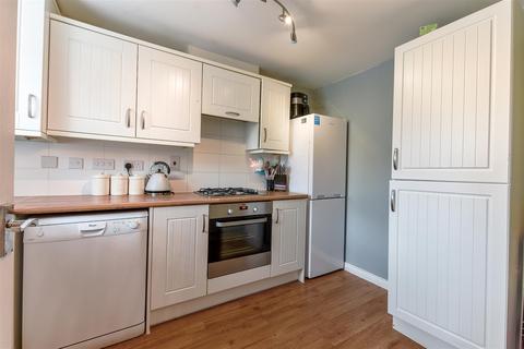 3 bedroom terraced house for sale, Snowdrop Way, Red Lodge