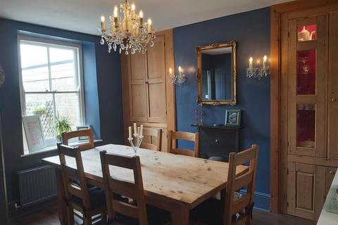 4 bedroom terraced house for sale, Worcester Road, Chipping Norton