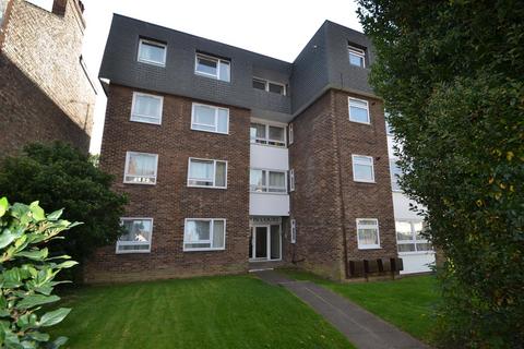 2 bedroom flat for sale, Holden Road, Finchley N12