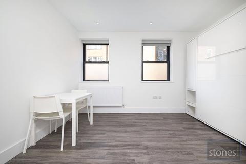 Apartment to rent, Wolsey Mews, London, NW5
