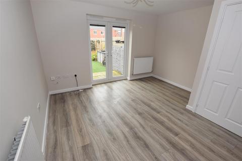 2 bedroom end of terrace house to rent, Lumley Avenue, Kingswood, Hull