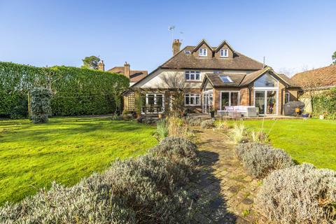 4 bedroom detached house for sale, St Andrews Park Road, Southborough, Tunbridge Wells