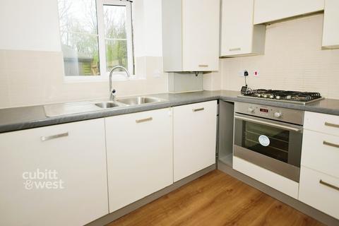 2 bedroom block of apartments to rent, Whyke Marsh Chichester PO19