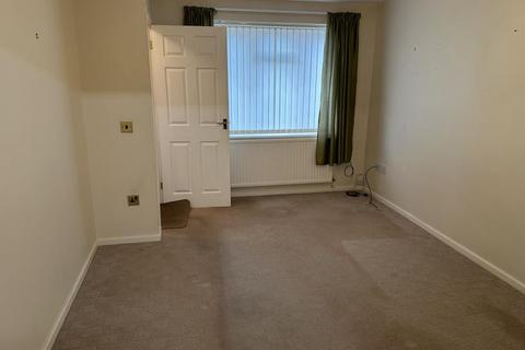 2 bedroom terraced house to rent, Moor Pond Close,  Bicester,  OX26