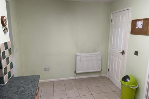 2 bedroom terraced house to rent, Moor Pond Close,  Bicester,  OX26