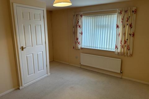 2 bedroom terraced house to rent, Moor Pond Close,  Bicester,  OX26