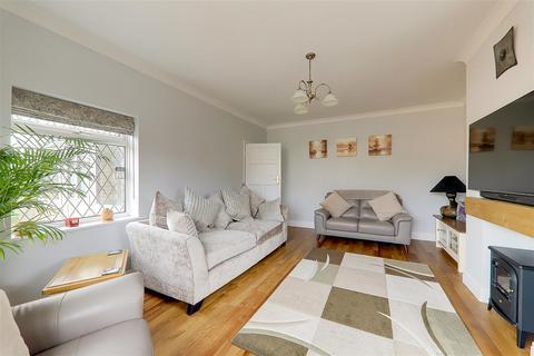 5 bedroom detached house for sale, Offington Gardens, Offington, Worthing