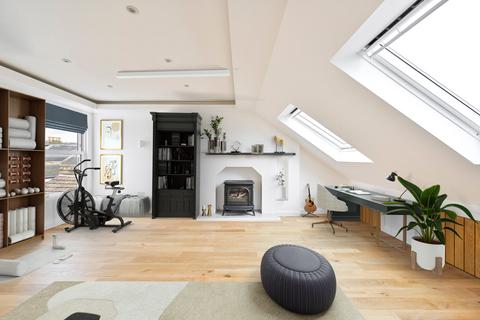 4 bedroom terraced house for sale, Beryl Road, London W6