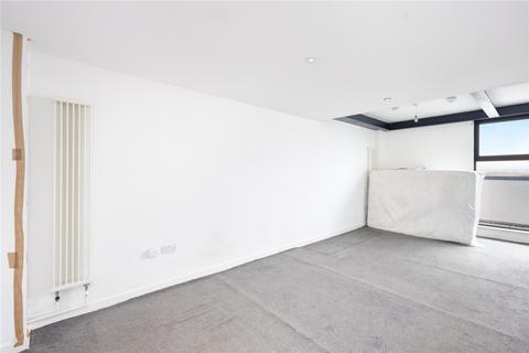 2 bedroom flat for sale, Hallings Wharf Studios, 1 Channelsea Road, Stratford, London, E15
