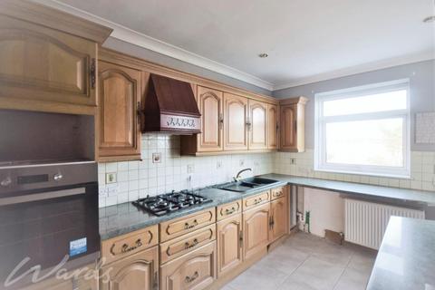 4 bedroom semi-detached house to rent, Wellesley Road Margate CT9