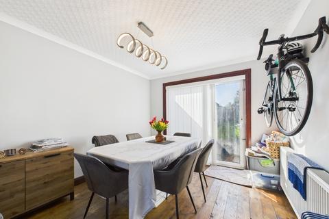3 bedroom terraced house for sale, Verdant Lane, London SE6