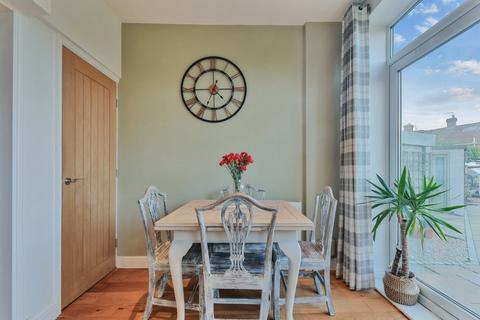 2 bedroom semi-detached house for sale, The Crossway, York, YO31