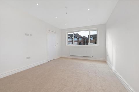 4 bedroom detached house for sale, Sutherland Way, Stamford, PE9