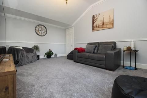 1 bedroom apartment to rent, High Street, Broom, Biggleswade, SG18