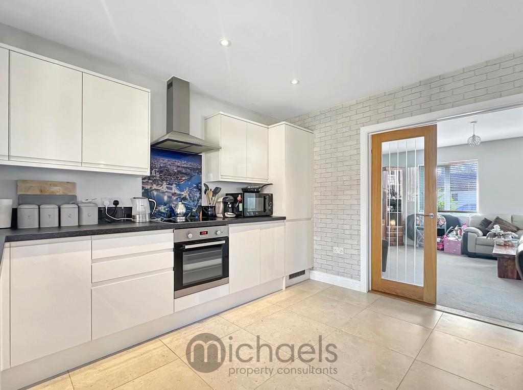 Kitchen/Dining Area