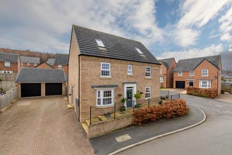 5 bedroom detached house for sale, Laurel Road, Hexham NE46