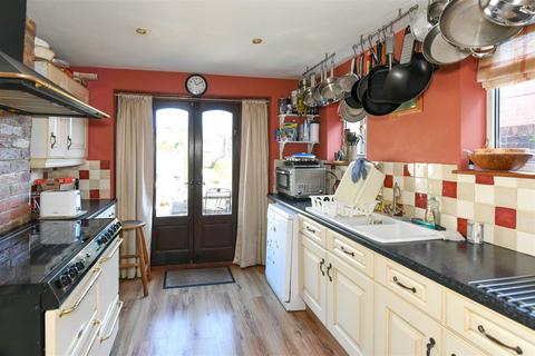 20 Westbourne Road, Trowbridge, BA14 0AJ