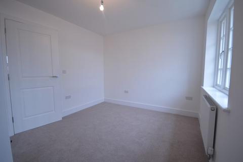 3 bedroom semi-detached house to rent, Wood Street, Chelmsford, Essex, CM2 9FQ