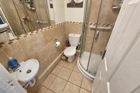 4 Cranmore Road, Shirley, Solihull, B90 4PS