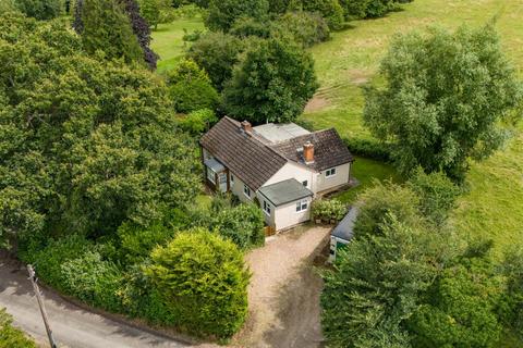 3 bedroom detached bungalow for sale, Kiln Cottage, Stone Street