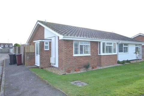 2 bedroom semi-detached bungalow to rent, Plover Close, East Wittering