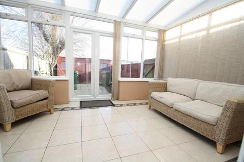 3 bedroom house to rent, Cullen Place, Bletchley, Milton Keynes