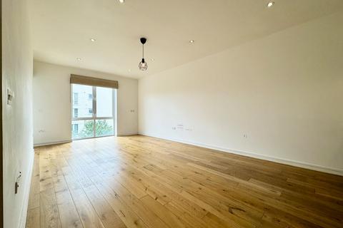 2 bedroom apartment to rent, Melliss Avenue, Richmond TW9