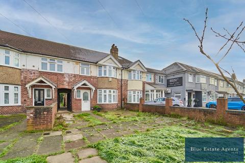 3 bedroom terraced house for sale, Berkeley Avenue, Hounslow, TW4