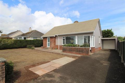 2 bedroom bungalow to rent, Blue Waters Drive, Paignton