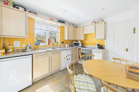 5 Cardinal Close, Easton, Norwich, NR9 5EW