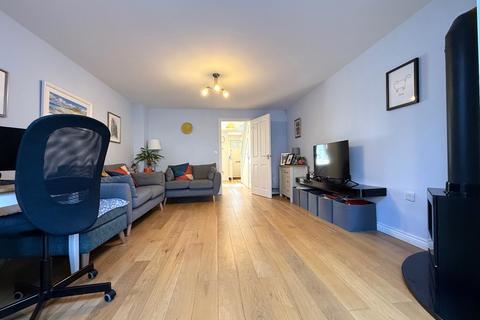 43 Barrington Close, Framwellgate Moor, Durham, DH1 5BX