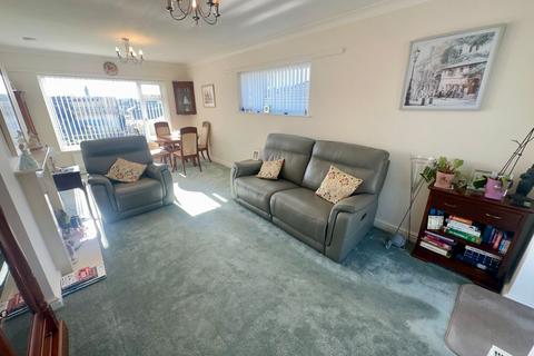 2 bedroom bungalow for sale, Bove Park Road, Torquay, TQ2