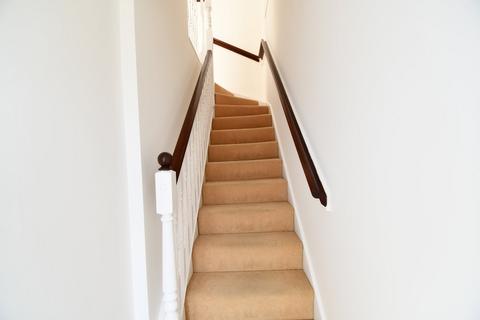 111 Palgrave Road, Bedford, MK42 9DN