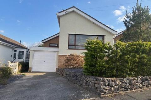 3 bedroom detached bungalow for sale, Llanelian Heights, Old Colwyn, Colwyn Bay