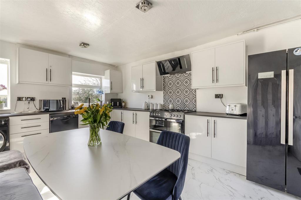 8638953-interior13.jpg