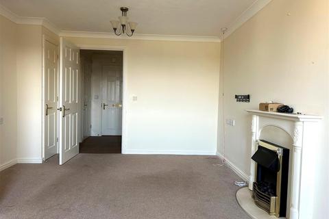 1 bedroom retirement property for sale, Regal Court, Trowbridge